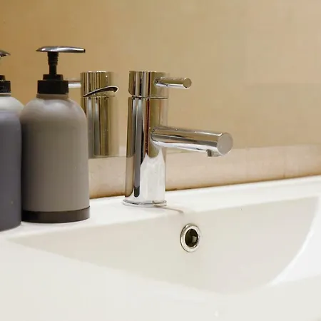 Music House Konukevi Porto