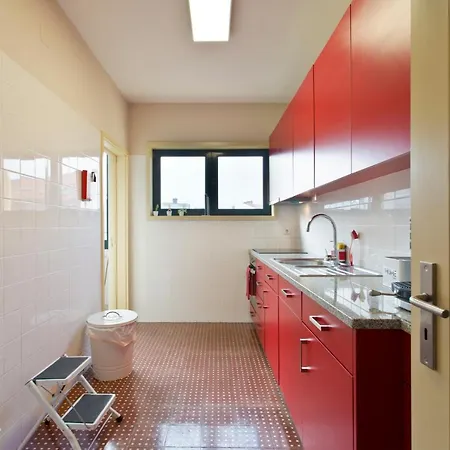 Music House Konukevi 2*