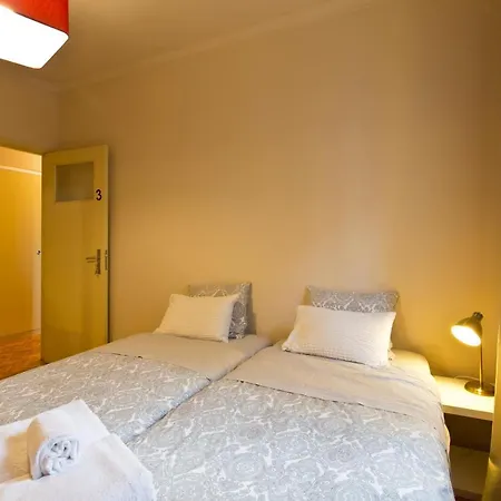 Music House Konukevi Porto