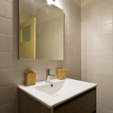 Music House Konukevi Porto