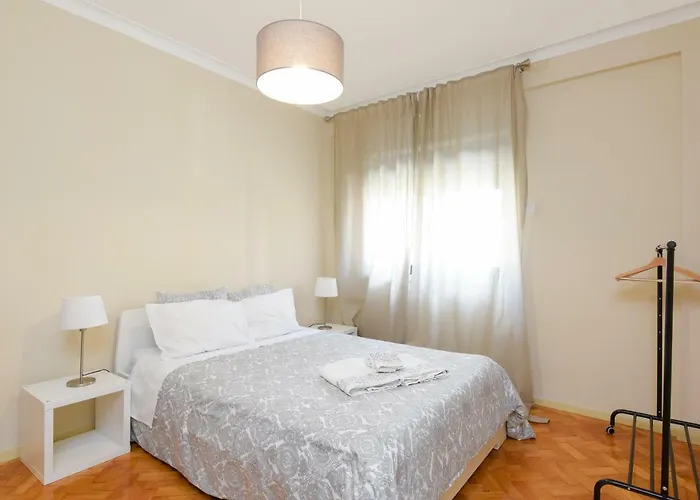 Music House Πανσιόν